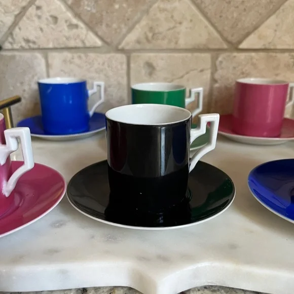 Very Rare Set of 1930's Signed Rudolf Kämpf. Colorful Espresso Fine China Cups - Picture 4 of 12